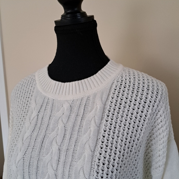 Banana Republic Cream Sweater Womens Medium Cable Knit Crewneck - Picture 2 of 12